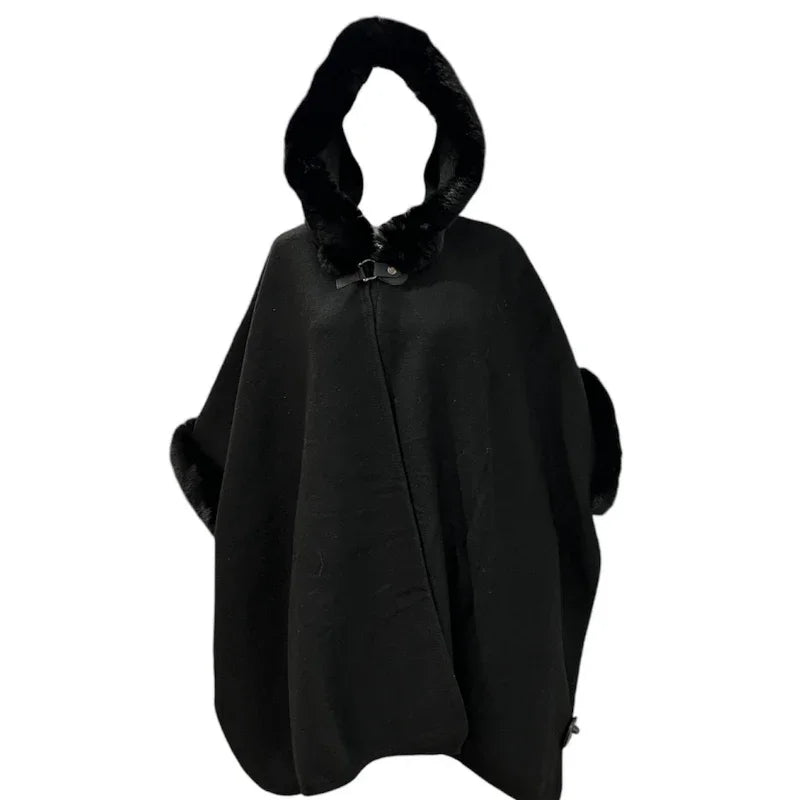 Cape de fourrure - C'est Elle