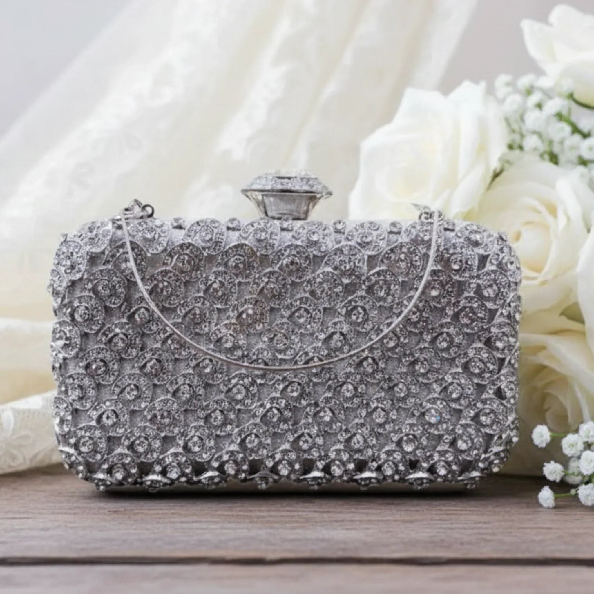 Pochette Femme Argentée E-vie - Style Clutch - Occasion