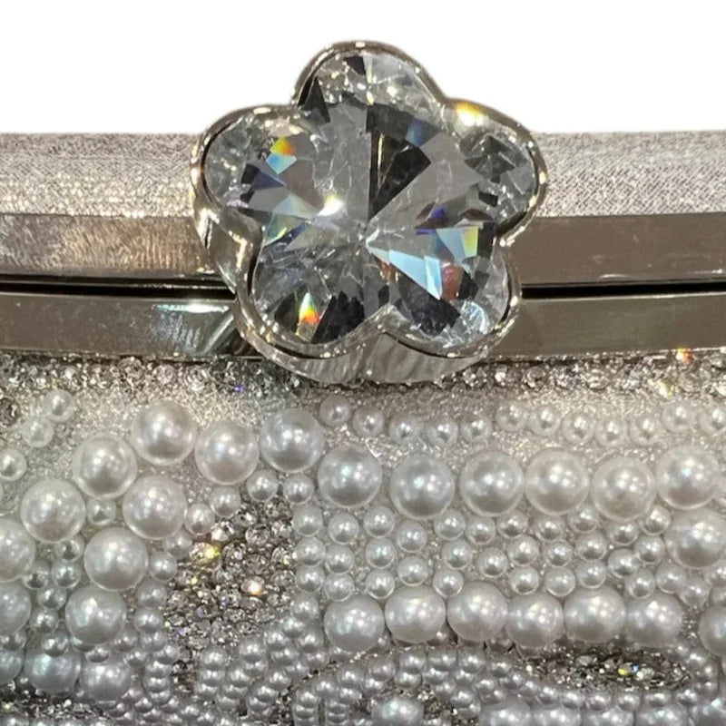 Pochette élégante - C'est Elle