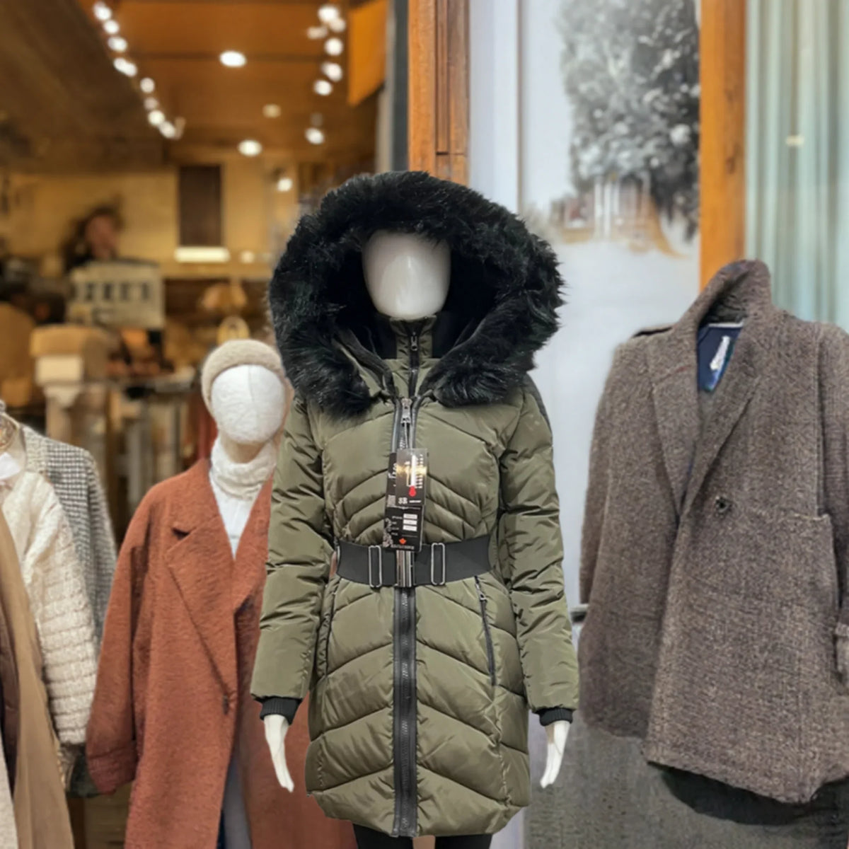 Manteau avec fourrure - C'est Elle