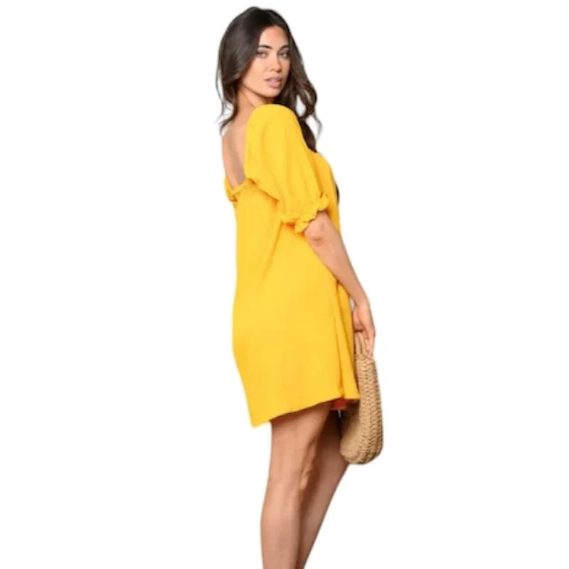 Robe courte col carré #couleur_moutarde