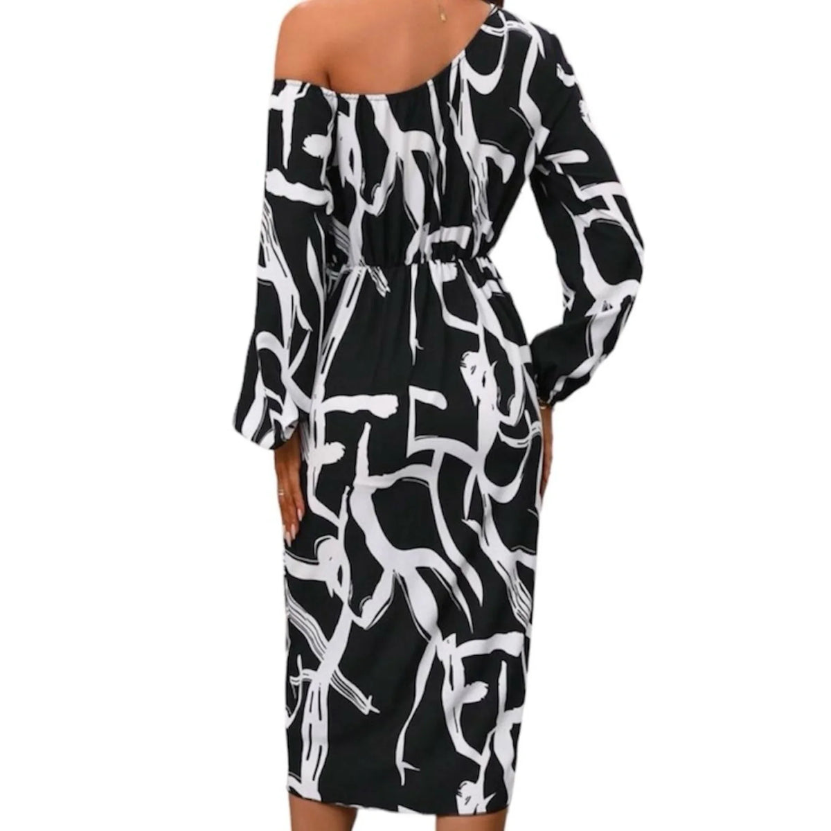 Robe noire et blanche