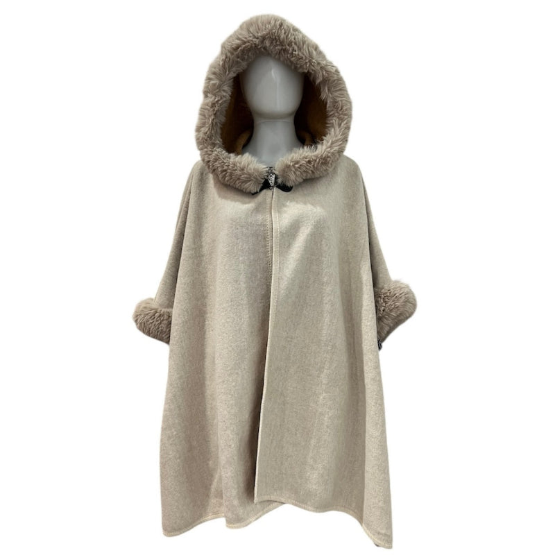 Cape de fourrure #couleur_beige