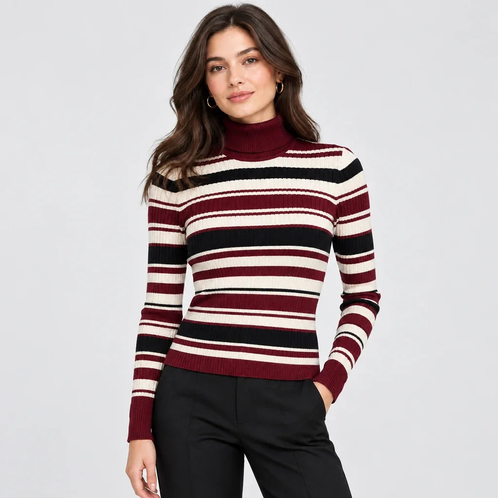 Femme portant un col roulé moulant rayé bordeaux, crème et noir de C'est Elle.