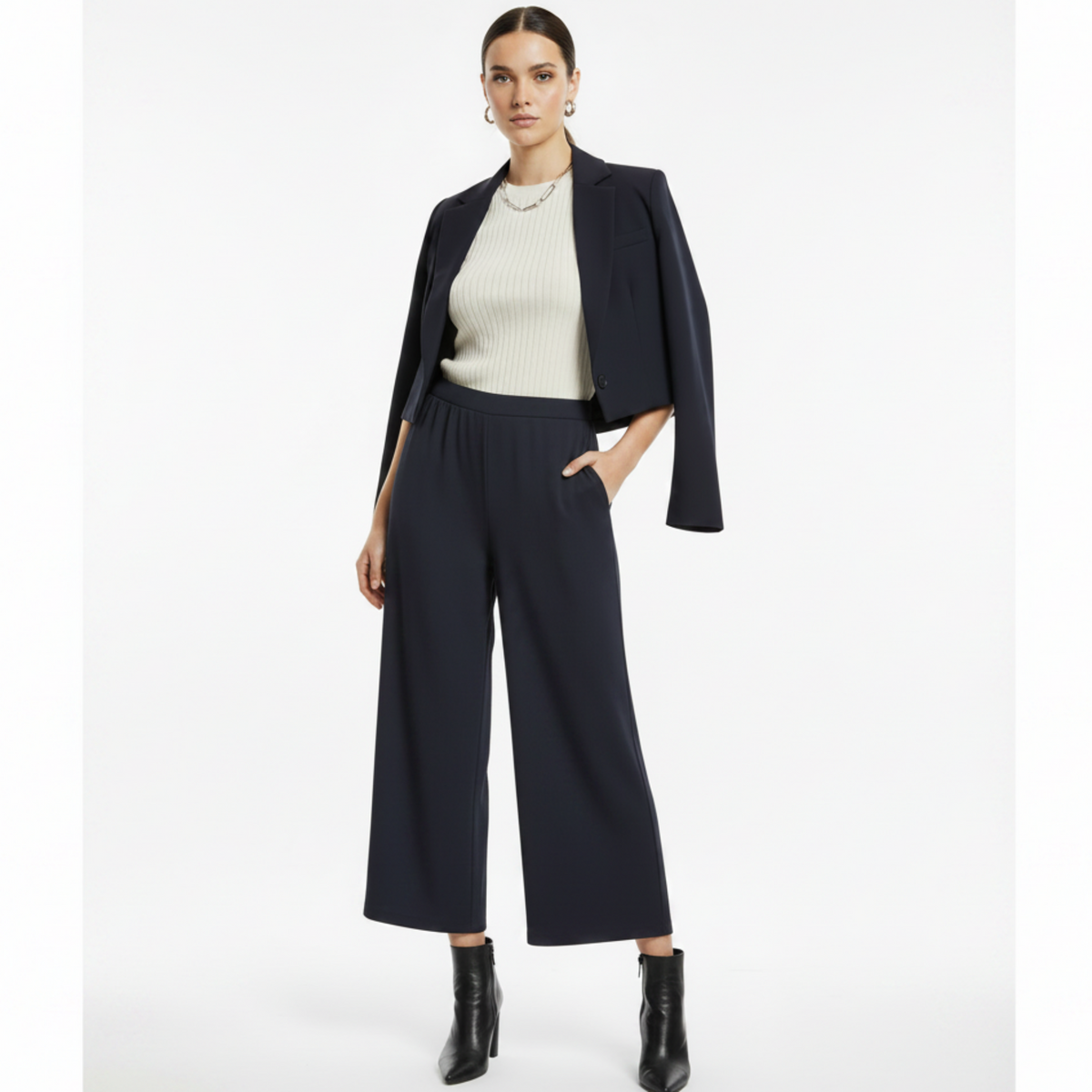 Pantalon fluide court Julia Divina noir