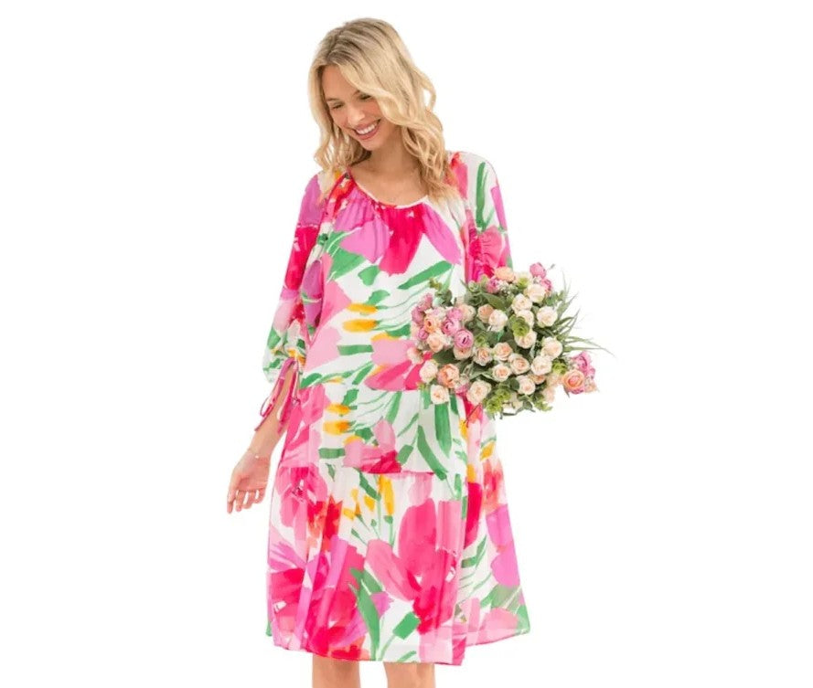 Robe fleurie rose et verte pour femme, style tendance avec manches longues et bouquet de roses