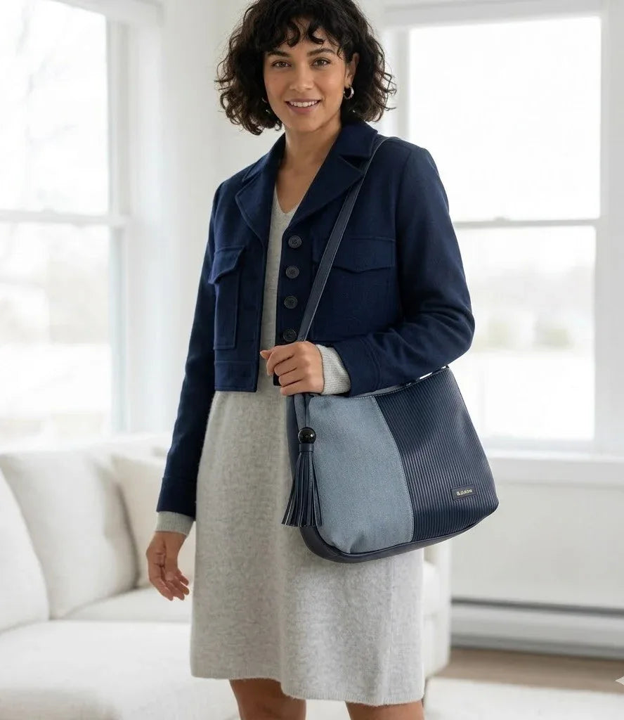 {{ file.title }} - C'est Elle