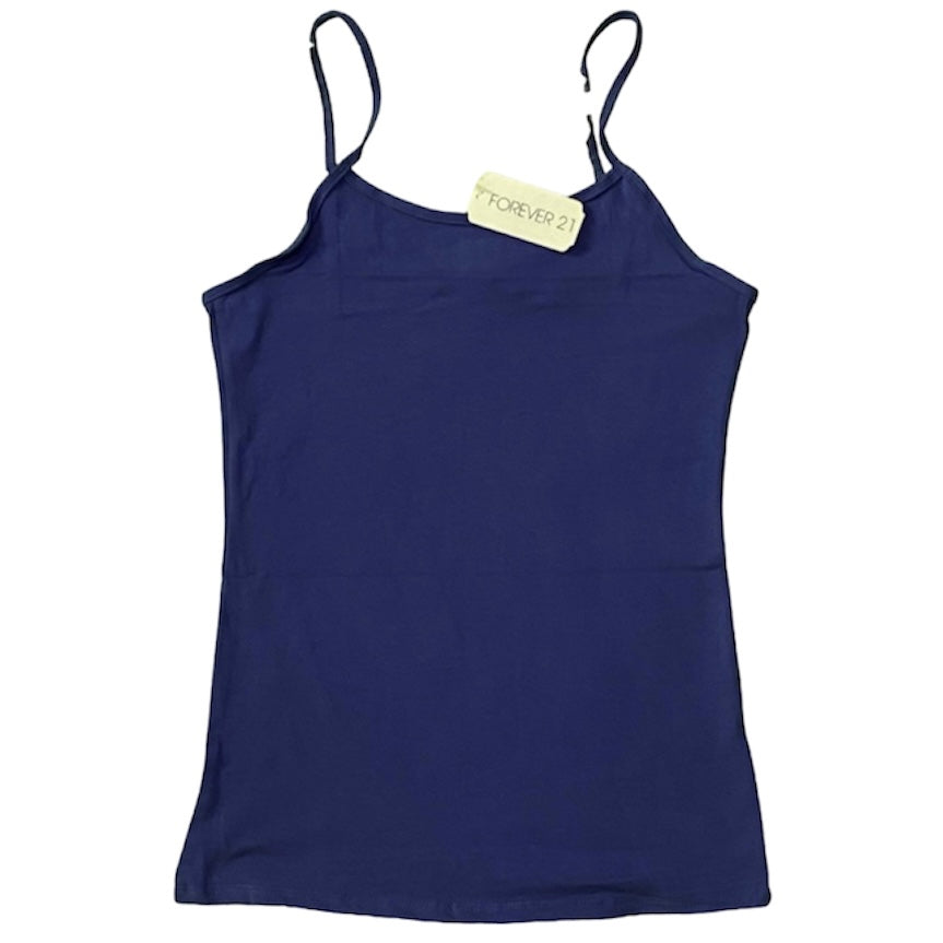 C'EST ELLE BOUTIQUE FOREVER 21 CAMISOLE EN COTON NOIR Une pièce fonctionnelle et intemporelle, cette camisole en coton marine Forever 21 est dotée de bretelles ajustables qui offrent un confort et une flexibilité exceptionnels. Disponible dans des couleurs modernes, elle s'accordera facilement avec toutes vos tenues. 95% Coton, 5% Spandex.  Fait au Vietnam.