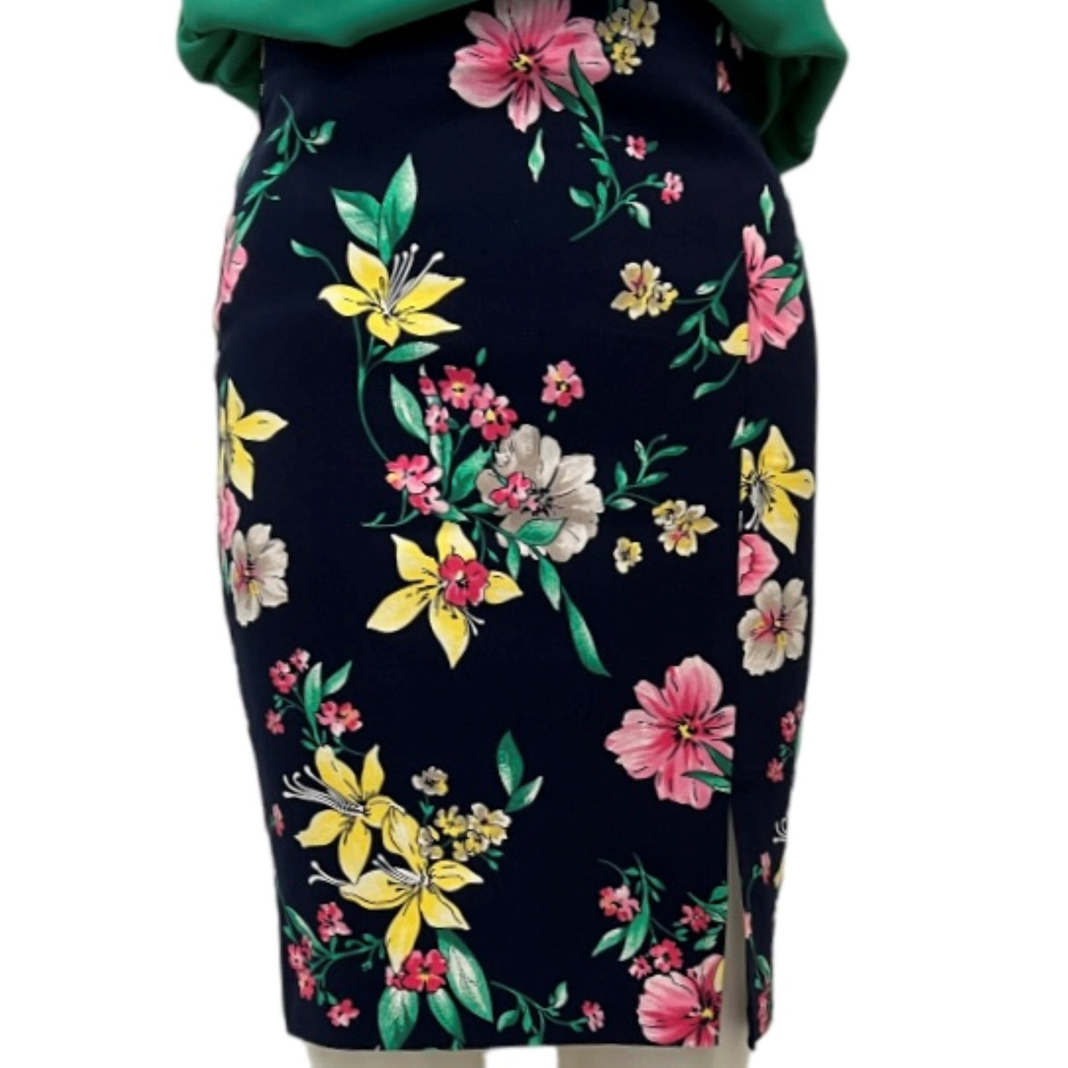 Jupe marine avec fleurs aux couleurs vives