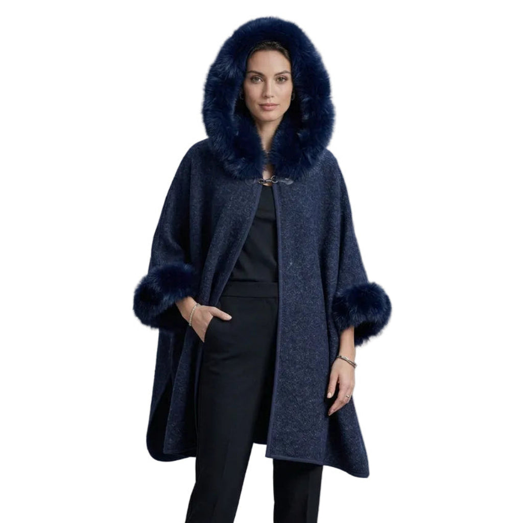 Poncho avec fourrure #couleur_marine