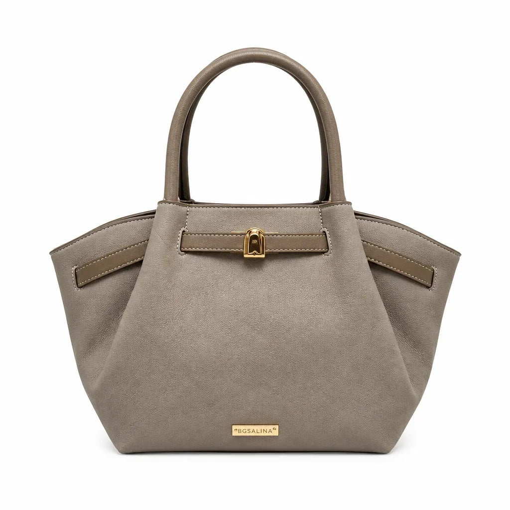 Sac fourre-tout beige taupe élégant de C'est Elle avec poignées et fermoir doré.